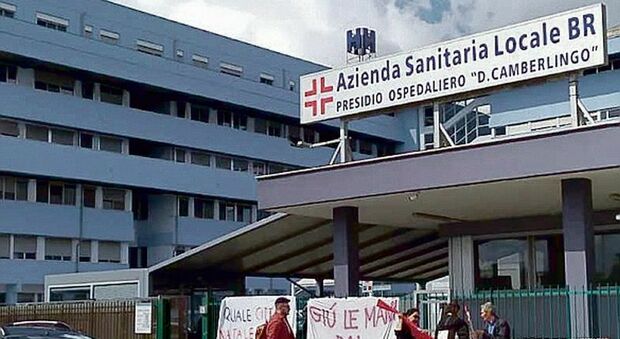 Scompare per 20 giorni da Taranto, ritrovata in ospedale a Francavilla: il giallo delle turista belga