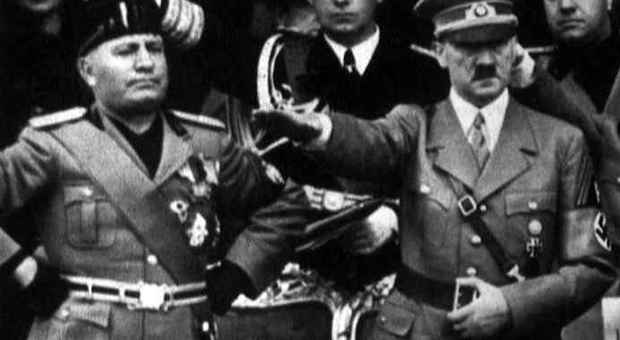Posta foto di Mussolini e Hitler, indagato sottoufficiale della Guardia costiera
