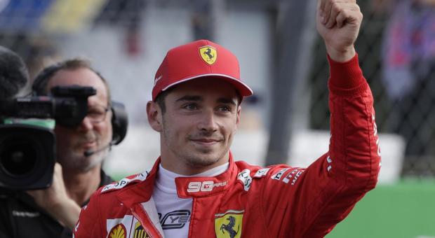 F1, Leclerc in pole a Monza con la Ferrari. Mercedes sconfitte, Vettel è 4°