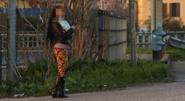 GIRO DI VITE Stretta della polizia locale sui controlli anti prostituzione a Mestre e Marghera