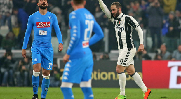 Juve-Napoli, anche De Giovanni contro i bianconeri: «Quante bastardate»