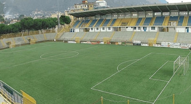 Juve Stabia tra amichevoli, lo stadio e il mercato verso l'esordio di sabato ad Andria