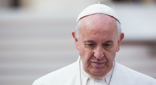 QN: «Il Papa ha un tumore». Il Vaticano smentisce: «Notizia infondata, diffusione irresponsabile»