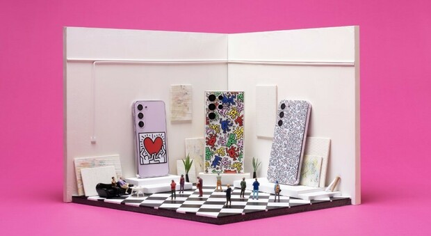 Keith Haring firma le cover per la Samsung s23 series