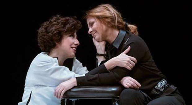 'Rosalyn', storia brillante al Verdi con Alessandra Faiella e Marina Massironi