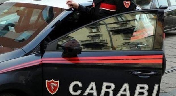 Milano, uccide la moglie con un colpo di pistola e confessa tutto ai carabinieri