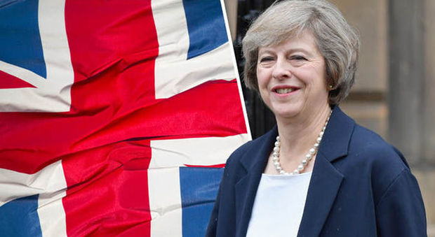 Brexit, Theresa May: "Nessun cittadino dell'Ue dovrà la sciare la Gran Bretagna"