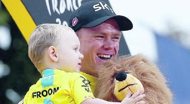 Tour de France, Parigi ha incoronato Re Froome ma non riesce ad amarlo