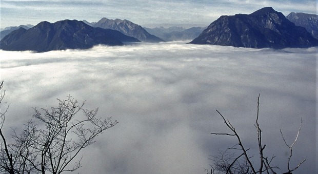 Salendo sul monte Cuarnan: lo spettacolo di un mare di nuvole