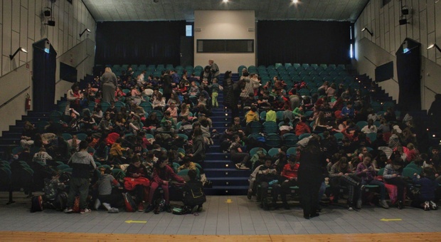 L'ESPERIENZA L’associazione CombinAzioni ha coinvolto 1600 studenti per un film diretto da Marco Zuin