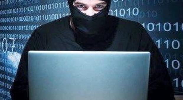 "Cryptolocker", pc ko in cento ditte per il virus informatico con riscatto