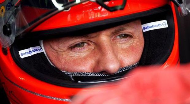 Schumacher, la Bild: «Il casco si è spezzato». Ma senza sarebbe morto