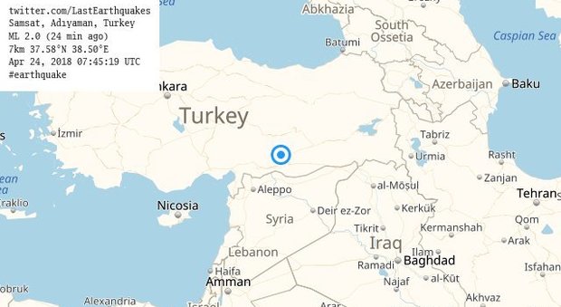 Terremoto, forte scossa in Turchia: 35 feriti, edifici danneggiati