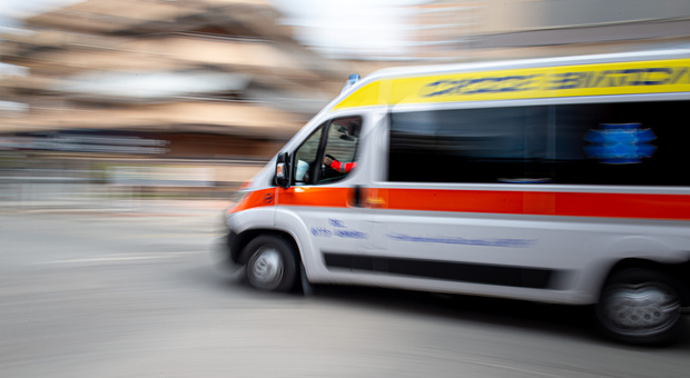 Croce Bianca via dalle postazioni affidate, torna la "guerra" delle ambulanze