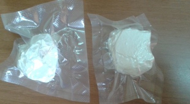 Corriere di droga bloccato sulla Sa-Rc Sequestrati cento grammi di cocaina pura
