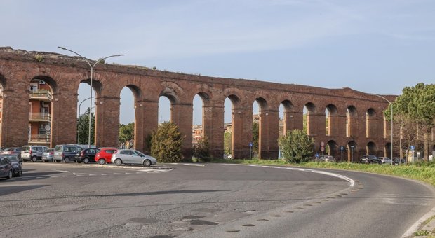 Un tratto dell'Acquedotto Alessandrino, a Centocelle