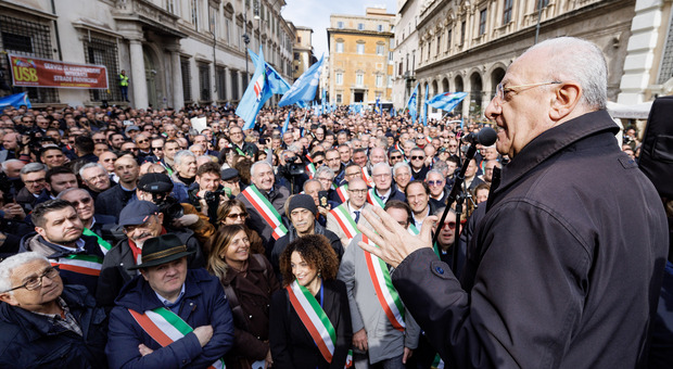 Pd spiazzato, l’imbarazzo dei vertici la condanna di Renzi e Carfagna