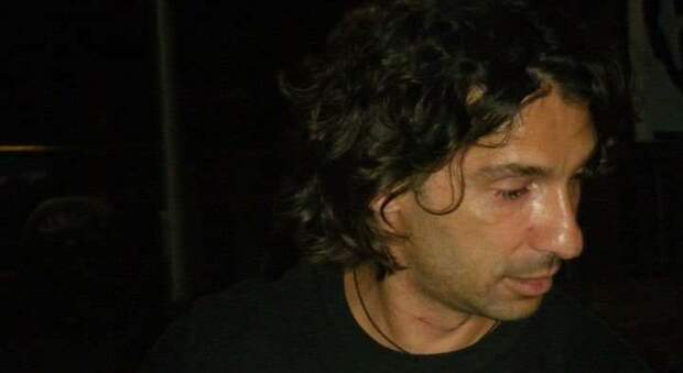 Comunità sotto choc per “Ola”: oggi i funerali del barista Macellari trovato morto nel suo locale