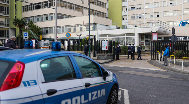 Ospedale Cardarelli, Triassi: «Di fronte al caos subito il pronto soccorso nel Policlinico»