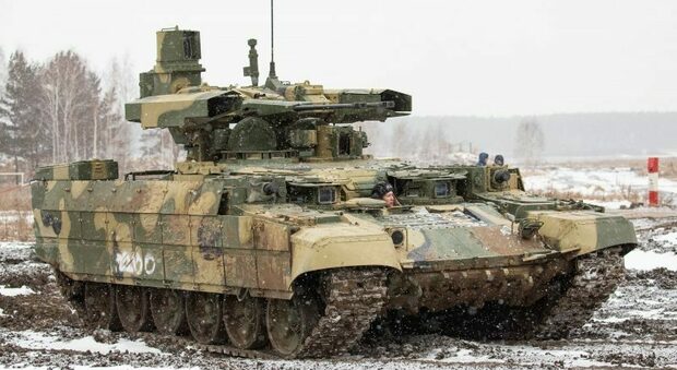 Russia, difficoltà in Donbass: Putin invia i carri armati "Terminator"