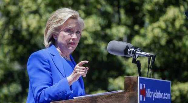 Hillary Clinton apre la campagna elettorale: «Stop a discriminazioni e privilegi per pochi»