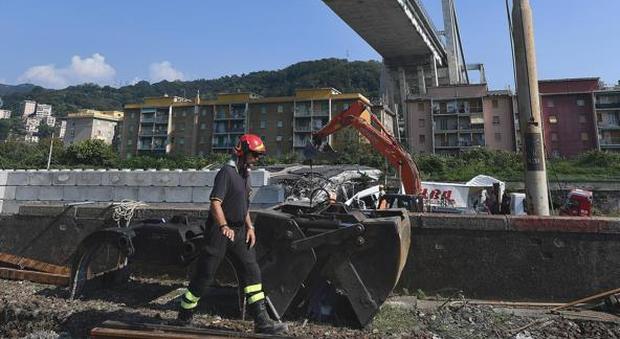 Dl Genova, il commissario ha poteri e accelera: «Ponte ricostruito entro Natale 2019»