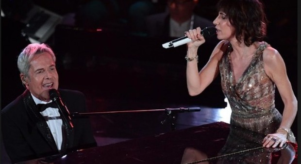 Sanremo 2019, Claudio Baglioni duetta anche con Giorgia. Il web si scatena: «Gli mancano solo Olindo e Rosa»
