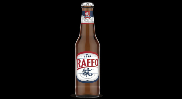 I tarantini hanno scelto: ecco la nuova bottiglia della birra Raffo