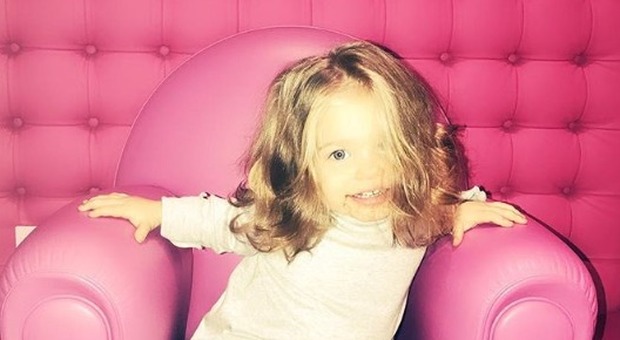 "Buon compleanno vita mia", Totti festeggia su Instagram i due anni di Isabel