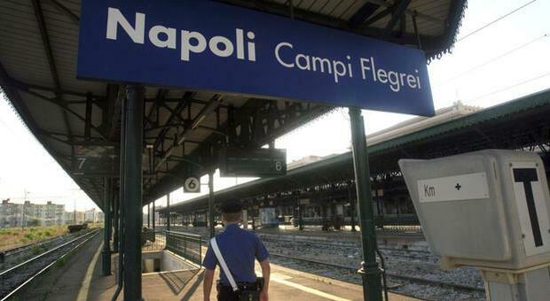 Metropolitana di Napoli, guasto alla rete sulla linea 2: 13 treni cancellati