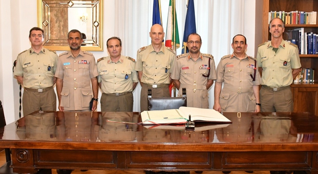 Esercito e cooperazione internazionale, una delegazione dell'Oman visita il Centro Nazionale di Selezione e Reclutamento di Foligno