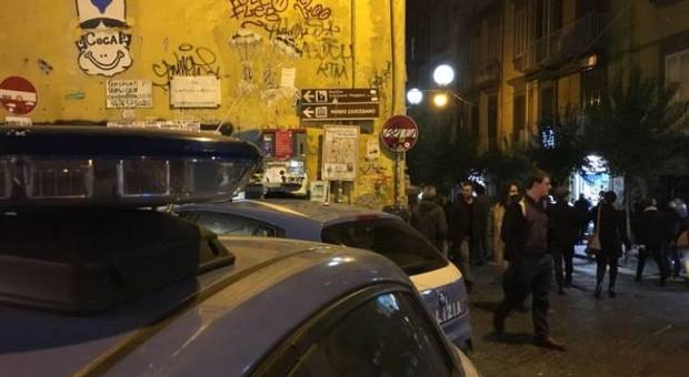 Movida sicura, task force a piazza Bellini: multe per 6.246 euro