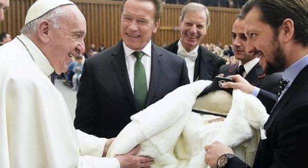 La giacca da Cowboy trevigiana regalata a Papa Francesco