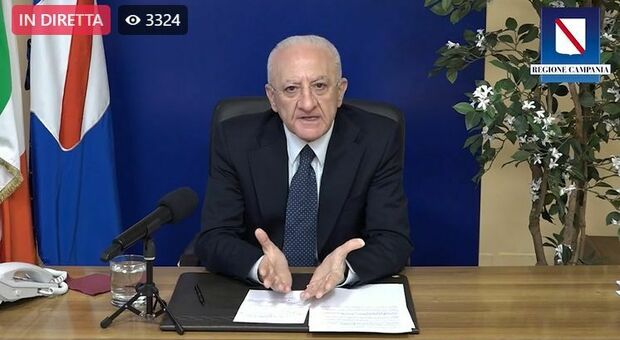 Covid in Campania, allarme De Luca: «Fiammata contagio molto preoccupante, dobbiamo riattivare le terapie intensive»