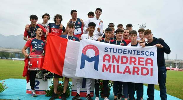 Gli Allievi della Studentesca Milardi campioni d'italia (foto Vaninetti/Fidal Brescia)