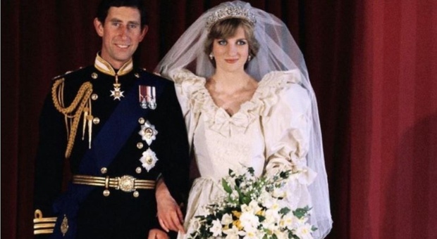 «La sorella Lady Diana usciva con Re Carlo, poi preferì sposare un contadino»: la verità in un libro