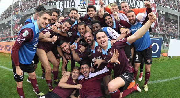 Kiyine e Sprocati regalano il derby alla Salernitana: 2-0 all'Avellino