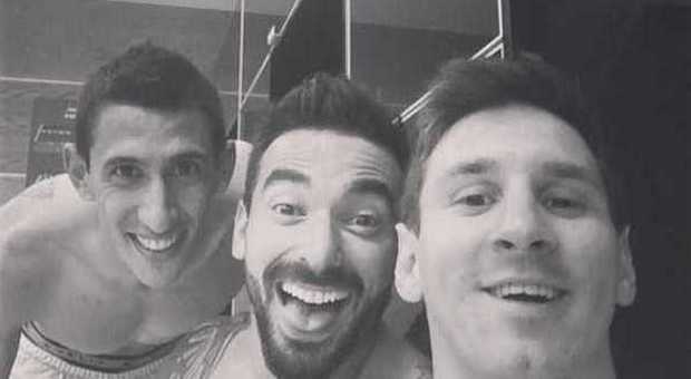 Messi festeggia su Instagram Il selfie: «Vamos Argentina!!»