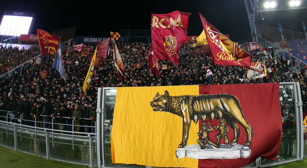 Roma, ansia da stadio: oltre 2000 persone in coda per i biglietti del playoff con il Feyenoord