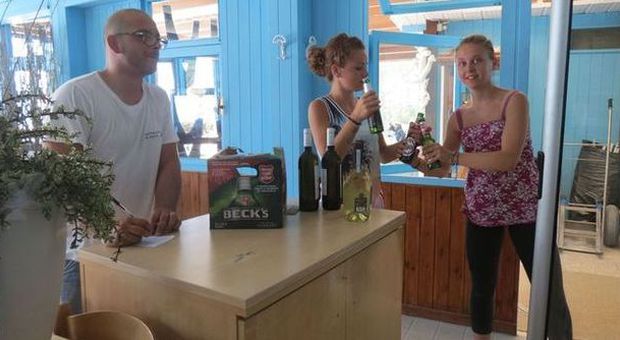 Portonovo, i ristoratori esultano Il Tar dà l'ok alla riapertura estiva