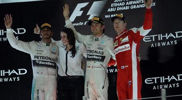 F1, dominio Mercedes nel Gp di Abu Dhabi. ​Orgoglio Ferrari: Raikkonen sul podio, Vettel 4°