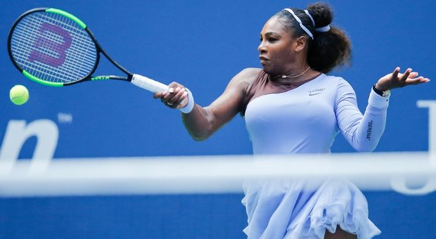 Serena, 18 ace, vittoria e look sexy agli Us Open. E' nei quarti