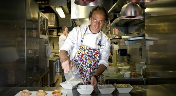Anche lo chef stellato seleziona personale: social scatenati per il post di Moreno Cedroni