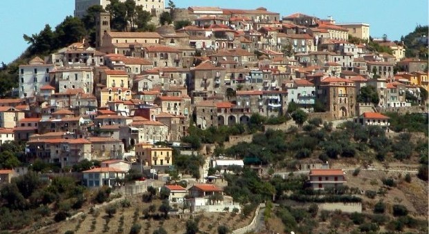 Compostaggio di comunità, Castellabate riceve due impianti