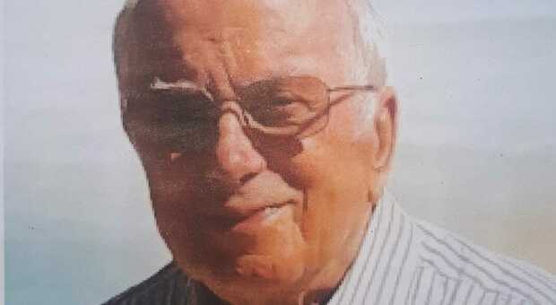 Un intero paese in lacrime per Cocci, lo storico farmacista si è spento a 89 anni