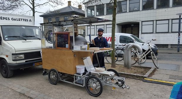 Michele, dall'Italia conquista Copenaghen con la pizzeria a pedali