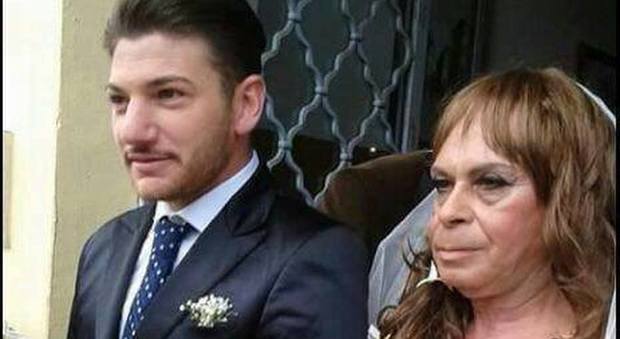 Matrimonio transgender sul Vesuvio. Poi sposi a Montevergine per la processione dei «femminielli» | Vd e ft