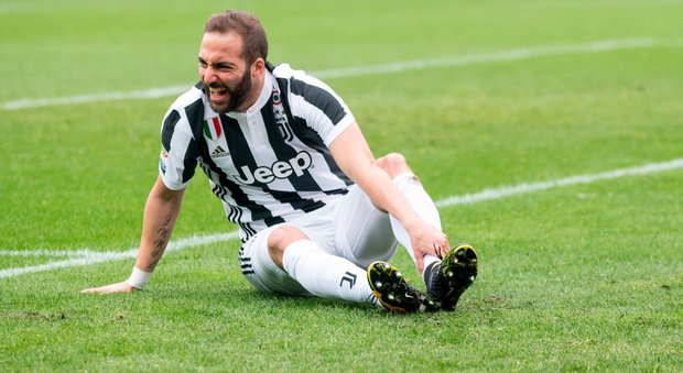Juventus, contro la Lazio senza Higuain. E Benatia punge la Roma