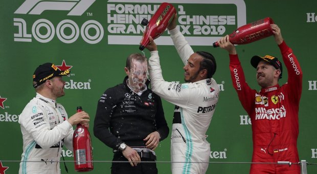 Vettel: «Contento del podio. Mercedes troppo veloci»