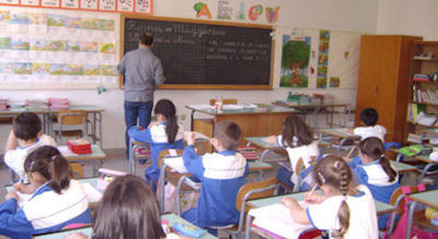 Scuola capovolta in Francia: lezioni a casa, compiti in aula